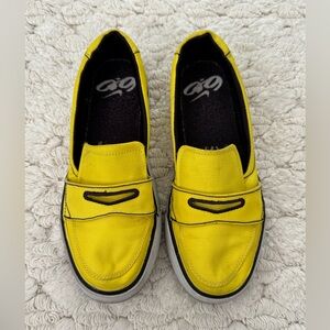 Women’s Nike Slip on shoes